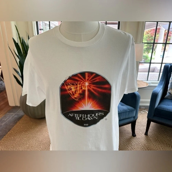 THE Weeknd XO Men’s VIP After Hours Til Dawn 2022 Global Stadium Tee Size L - Picture 2 of 10
